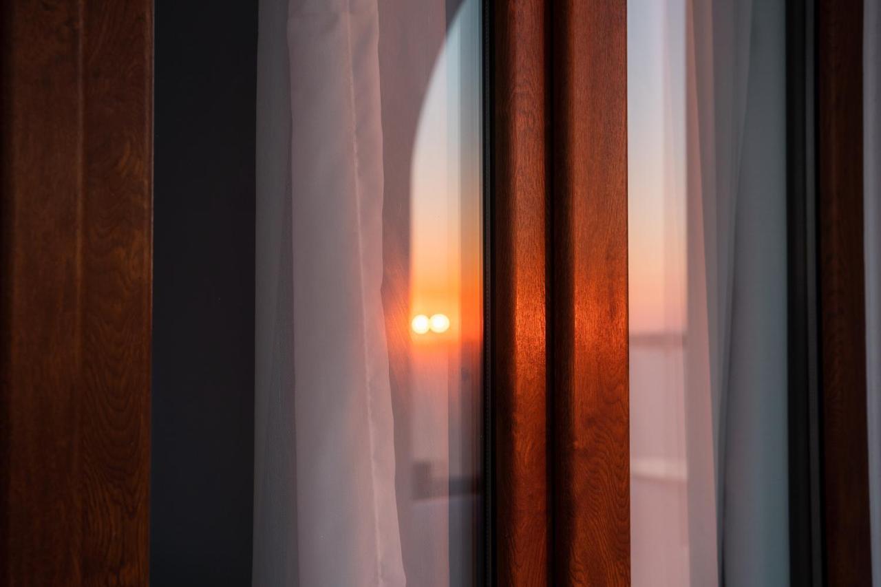 Leon Luxury Suites Имеровигли Экстерьер фото