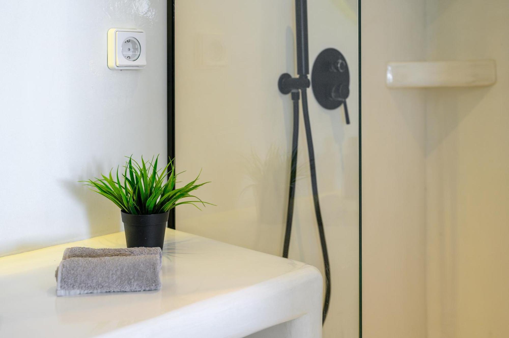 Leon Luxury Suites Имеровигли Экстерьер фото